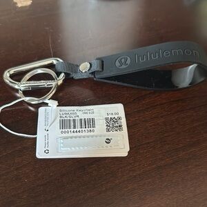Lululemon Black Silicone Keychain